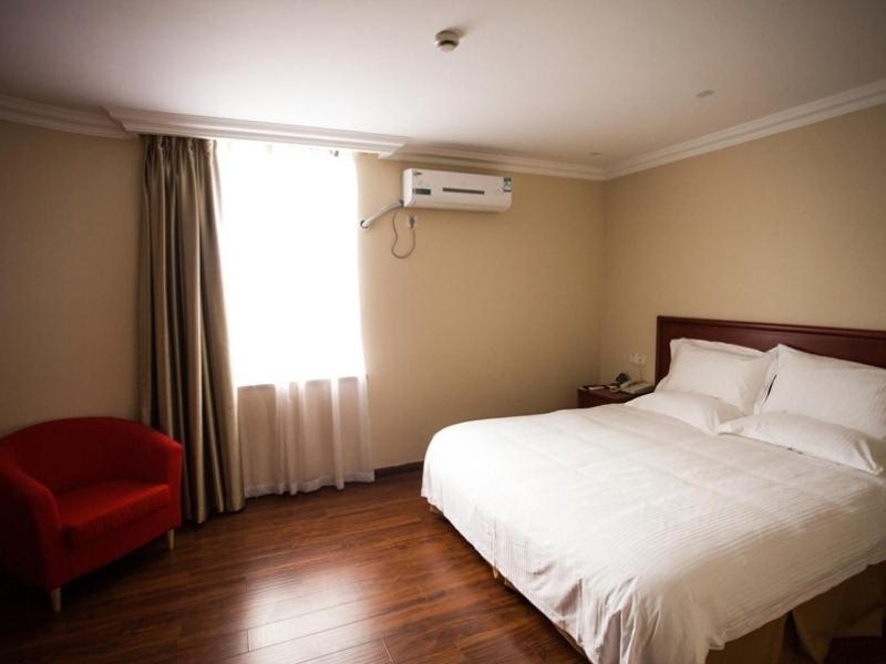 Greentree Inn Anhui Wuhu Zhongshan Road Pedestrian Street Express Hotel Экстерьер фото