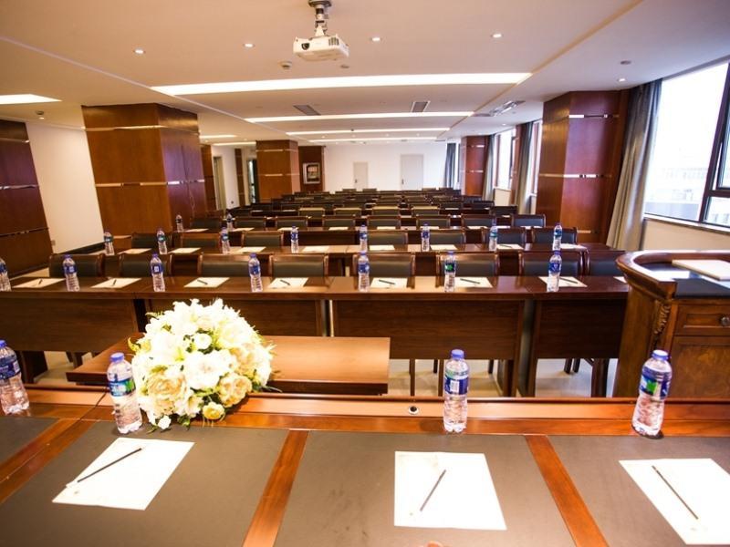 Greentree Inn Anhui Wuhu Zhongshan Road Pedestrian Street Express Hotel Экстерьер фото
