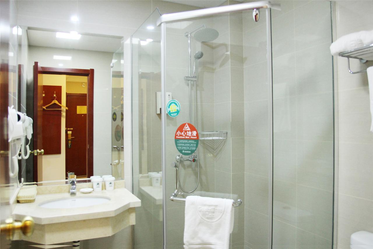 Greentree Inn Anhui Wuhu Zhongshan Road Pedestrian Street Express Hotel Экстерьер фото