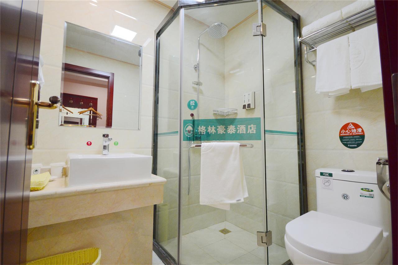 Greentree Inn Anhui Wuhu Zhongshan Road Pedestrian Street Express Hotel Экстерьер фото
